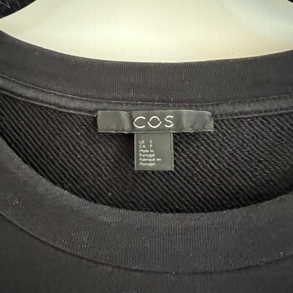 COS Oversized Ruffle Hem Sweatshirt - Picture 5 of 6